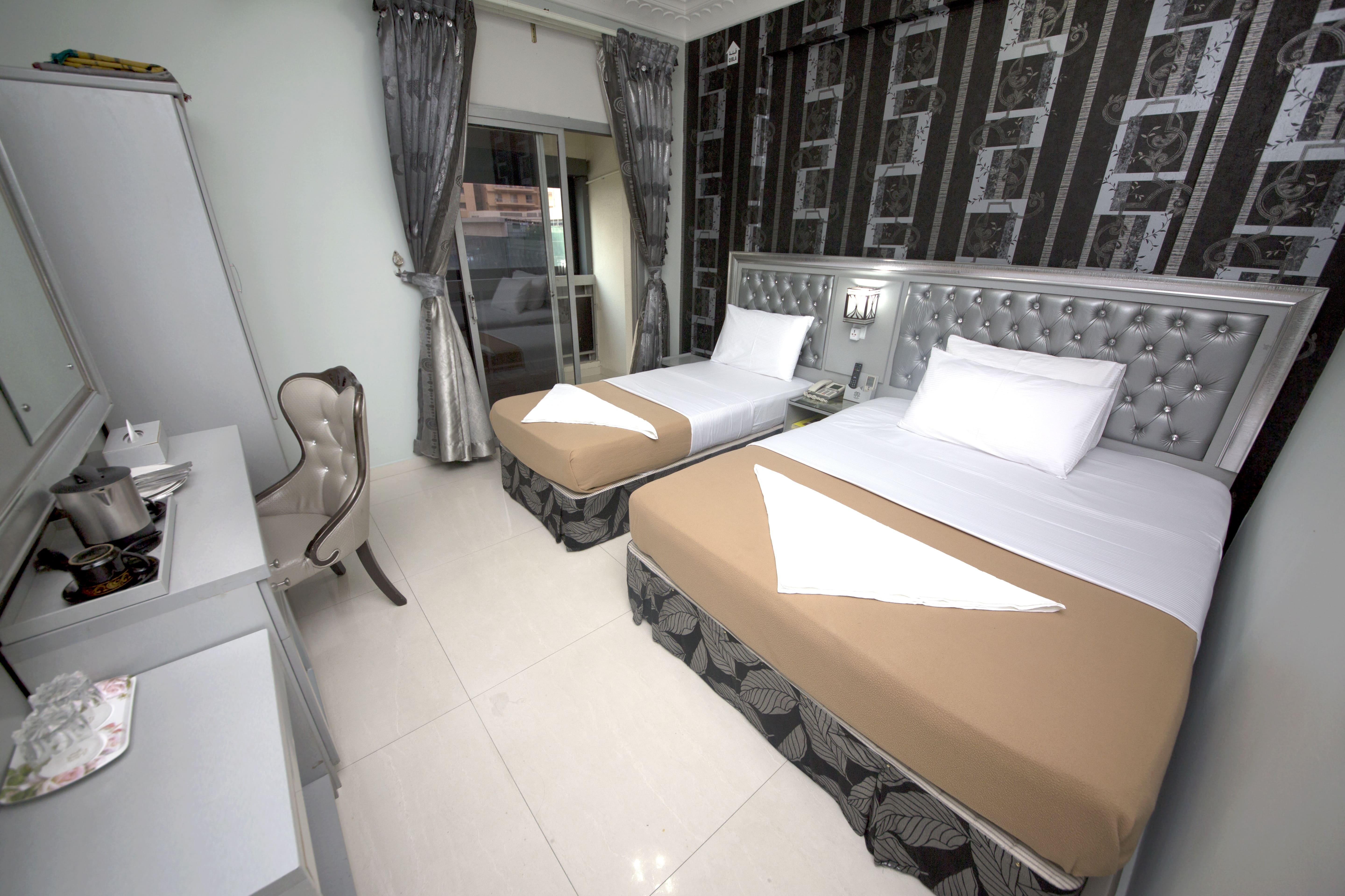 White Fort Hotel Dubai Exterior photo